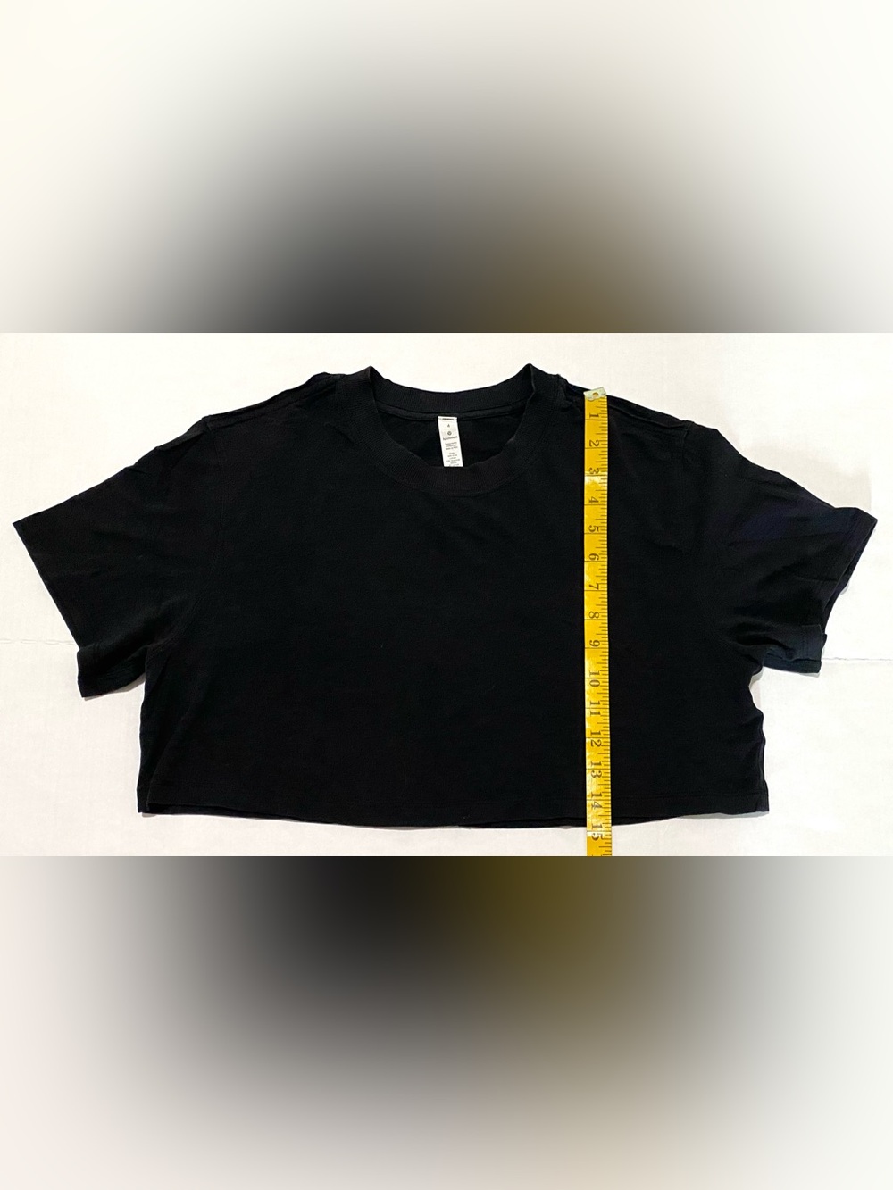 Lululemon Women 4 Black All Yours Cropped T-Shirt Athletic Activewear Athleisure - Picture 9 of 14